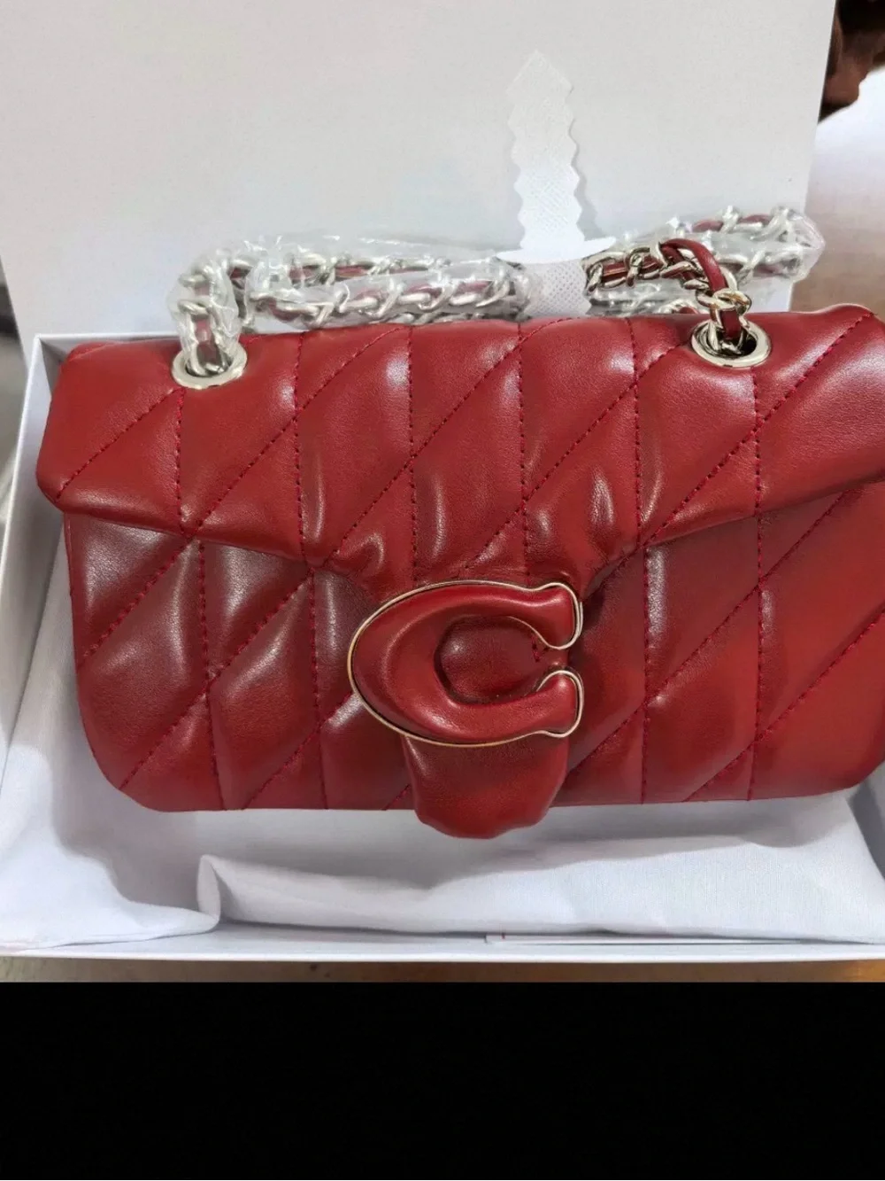 Coach fashion Quilted Leather Shoulder Bag in Red with Chain Strap