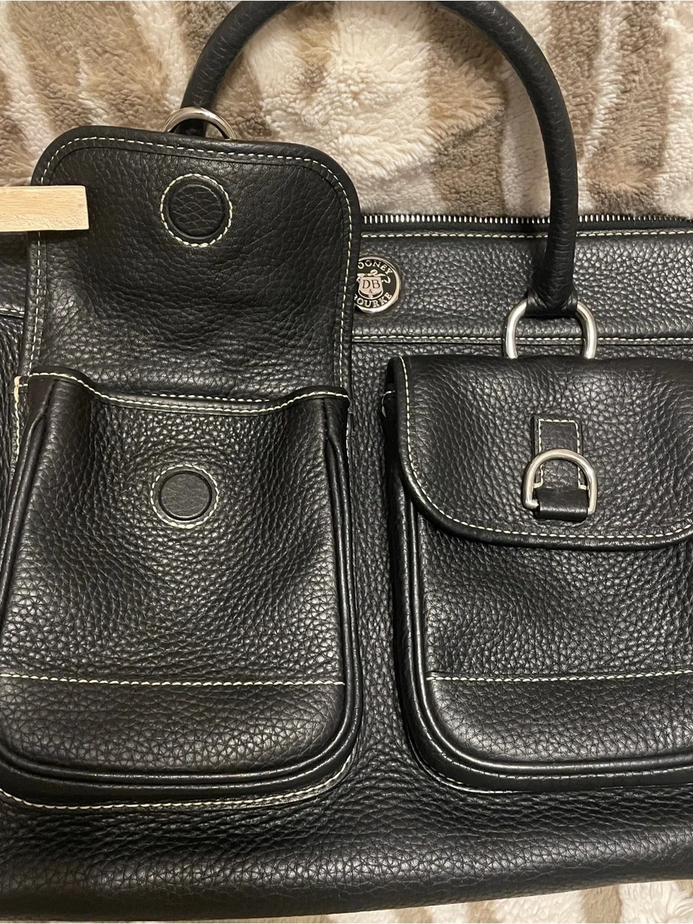 Dooney & Bourke vintage classic
