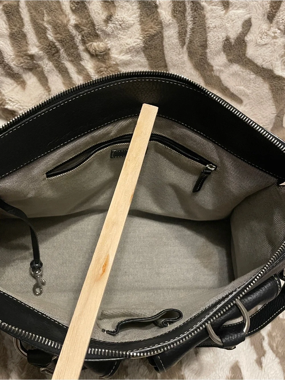 Dooney & Bourke vintage classic