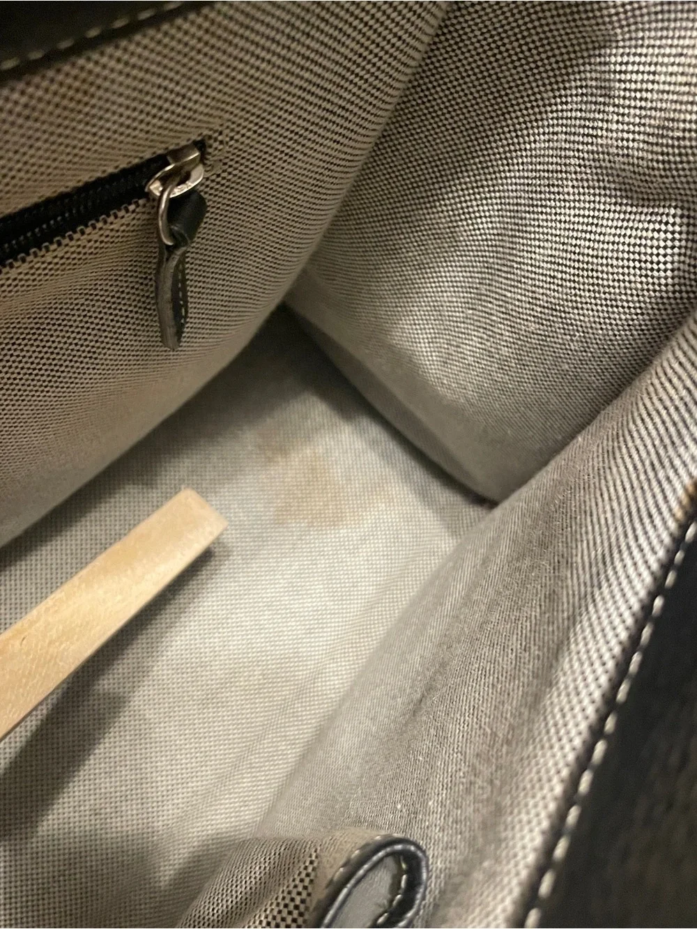 Dooney & Bourke vintage classic