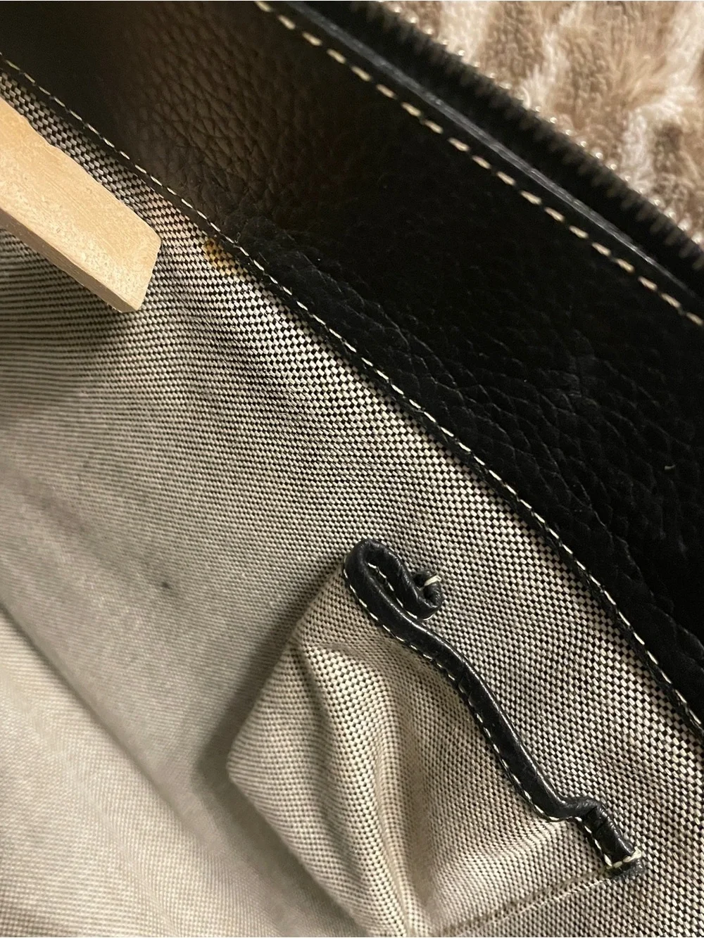 Dooney & Bourke vintage classic
