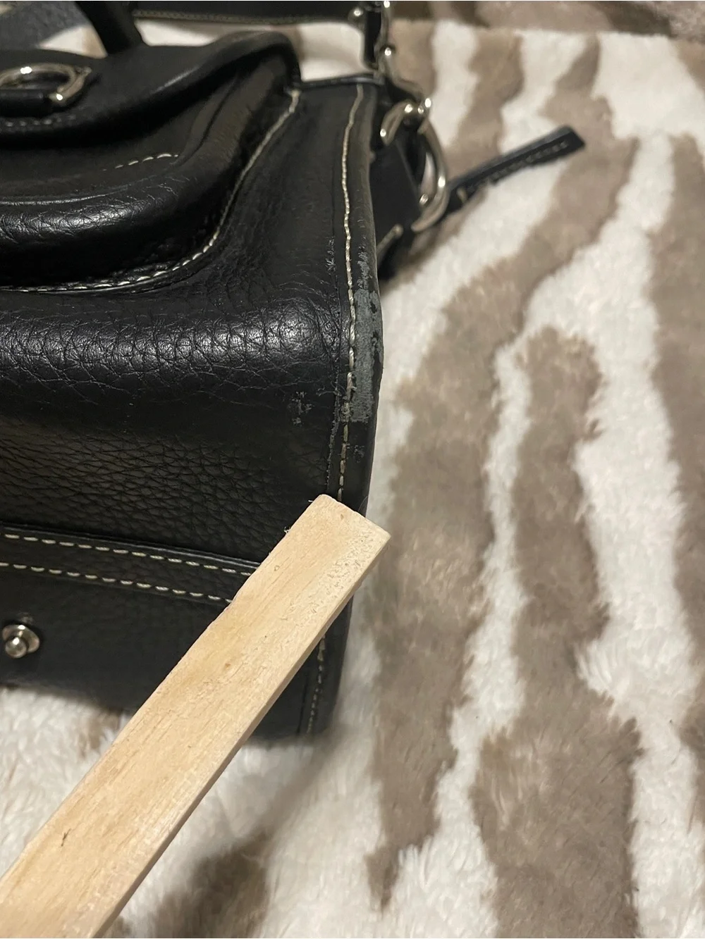 Dooney & Bourke vintage classic