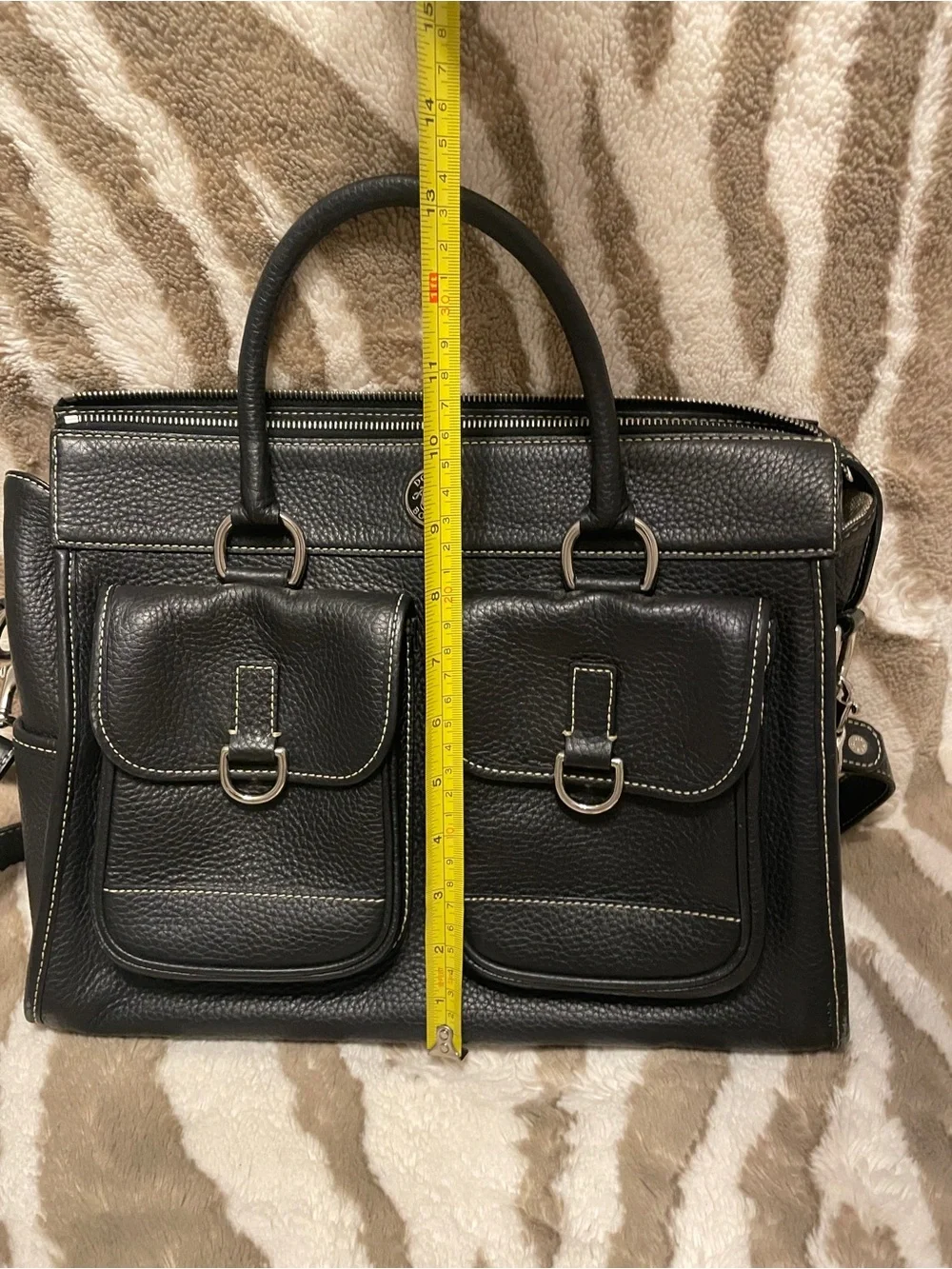 Dooney & Bourke vintage classic