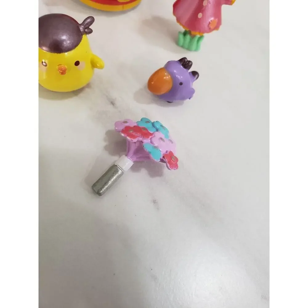 Jazwares photographed scuffs