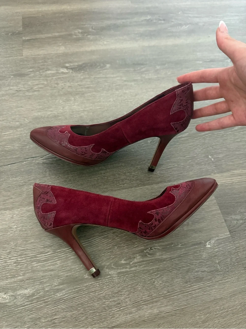 Reba pumps deep