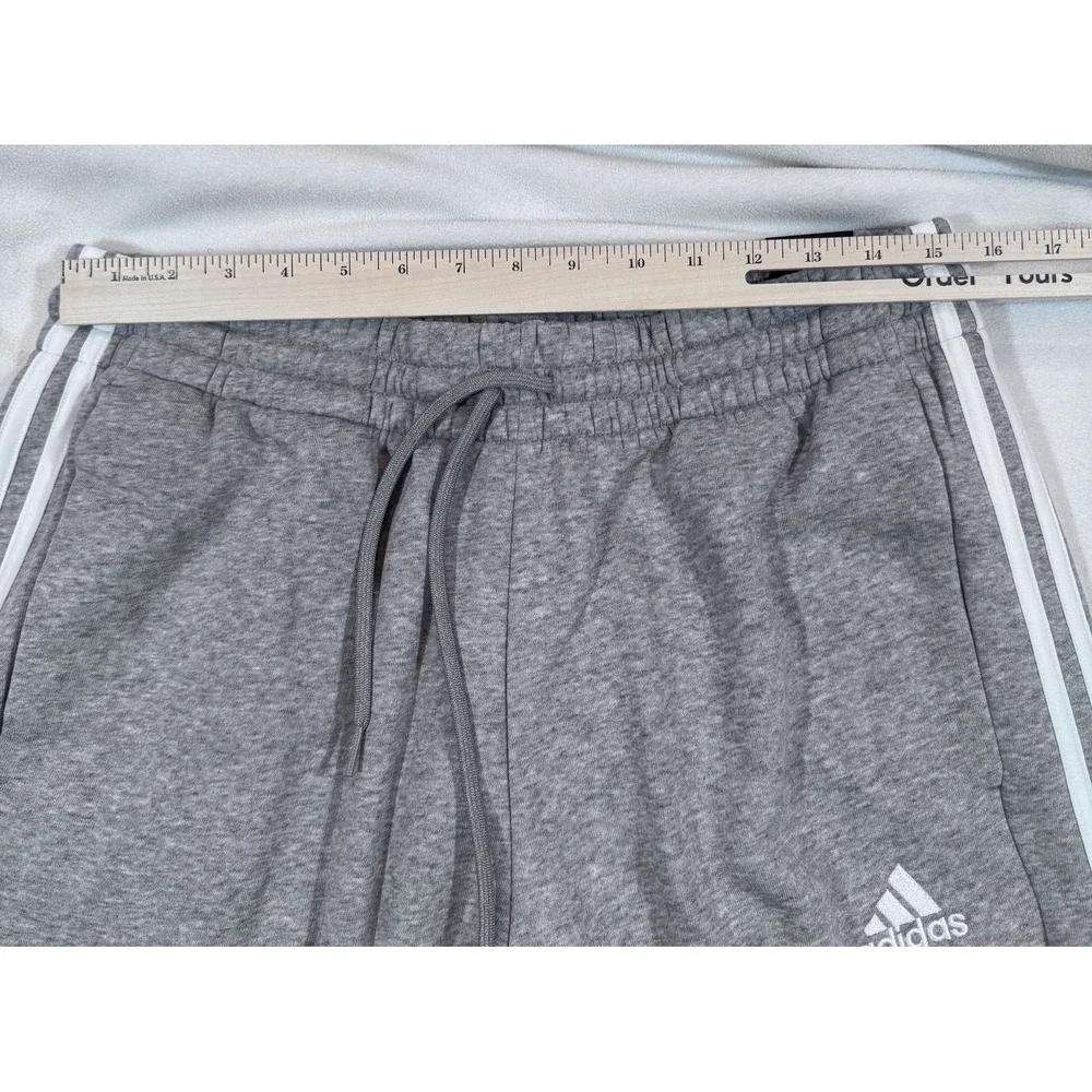 adidas waist signs
