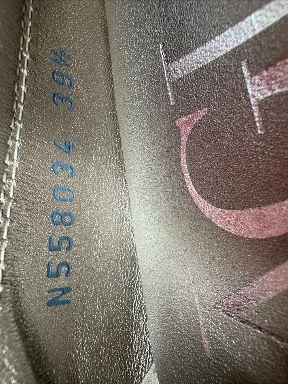 AGL Attilio Giusti Leombruni chic contrast