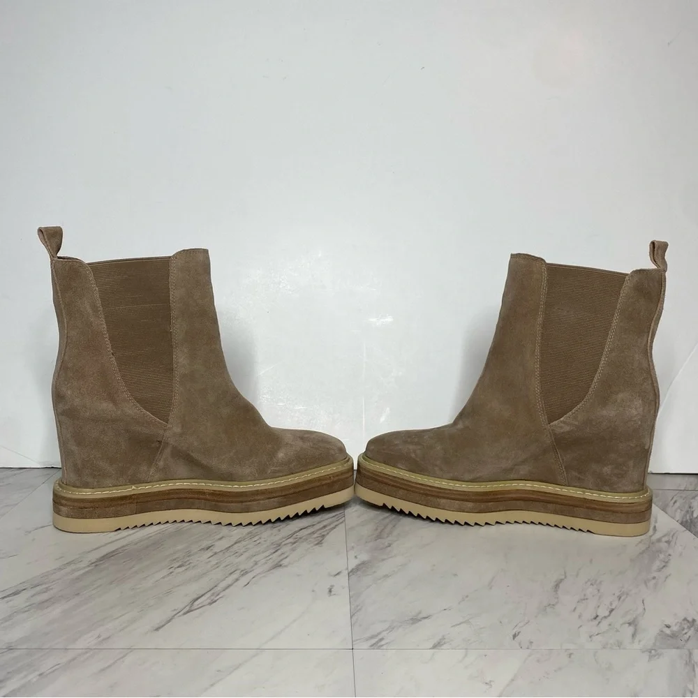 Vince Camuto vince camuto