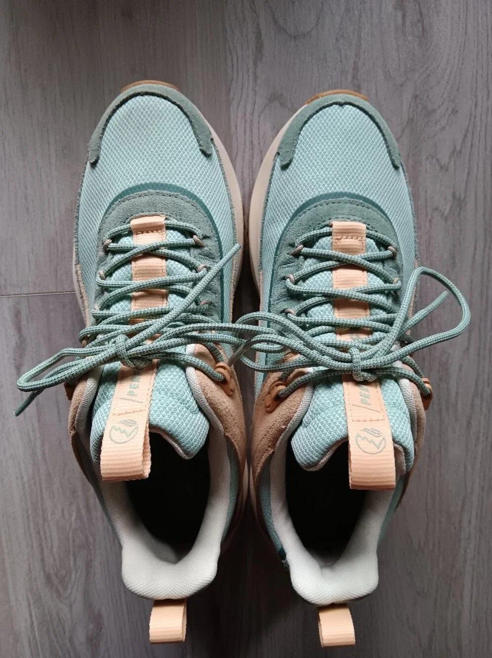 Timberland Waterproof Low Lace-Up Sneakers Motion Access Light Green Size 9.5
