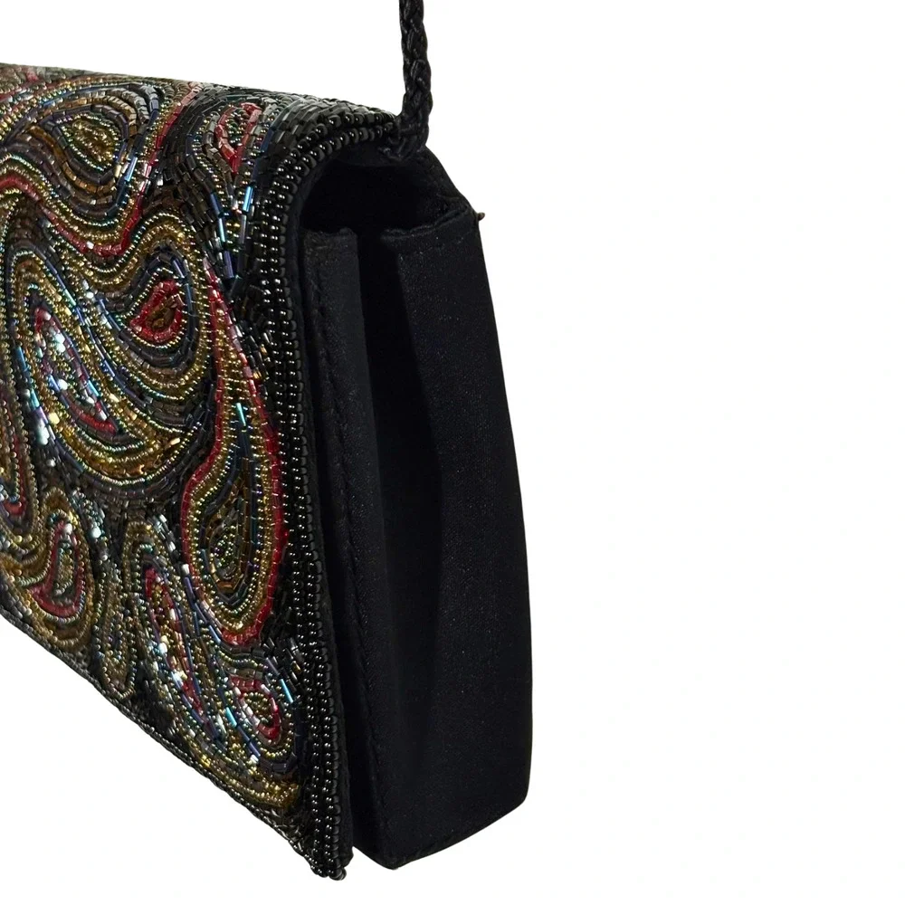 Vintage beaded paisley