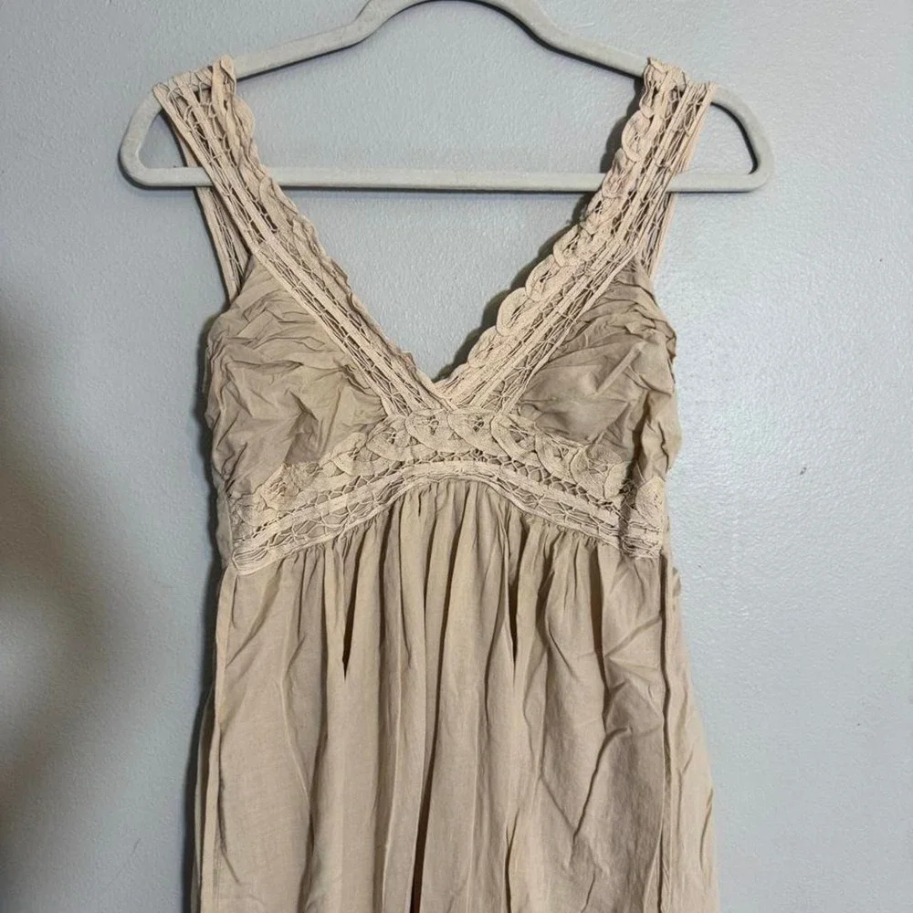 Cream maxi dress with lace trim and tie waist
