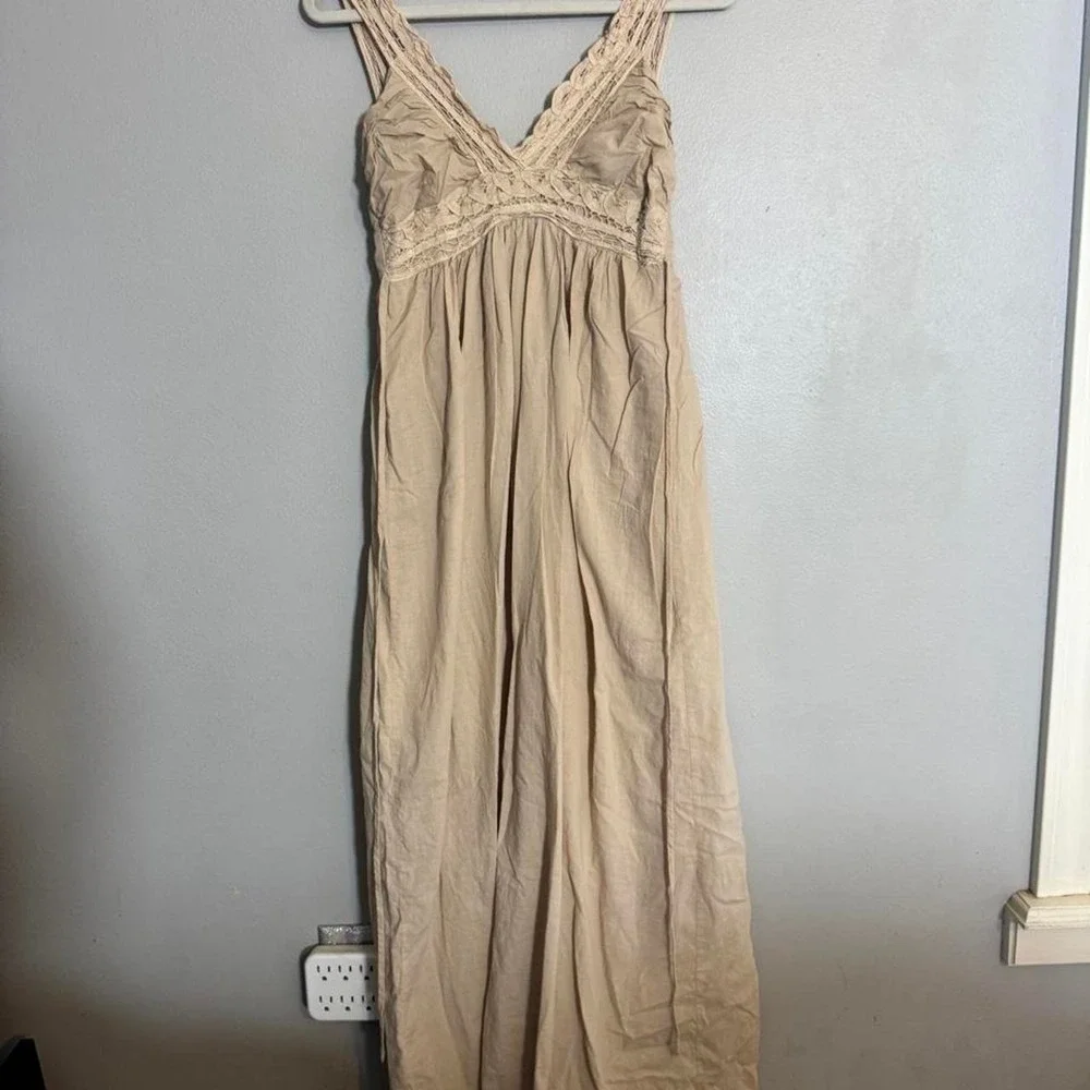Cream maxi dress with lace trim and tie waist