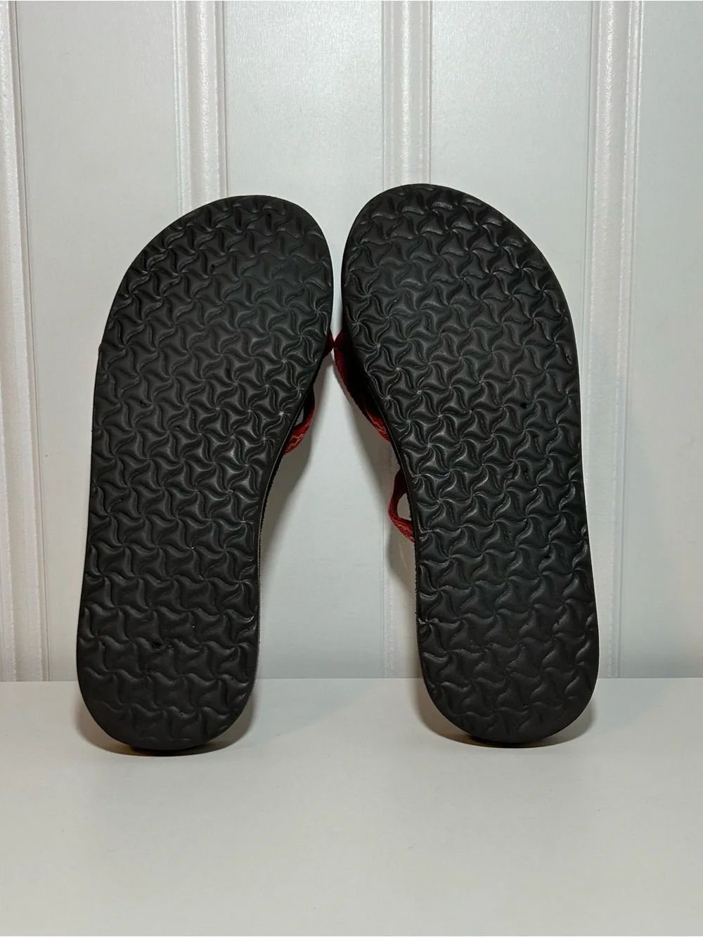 Teva casual slip