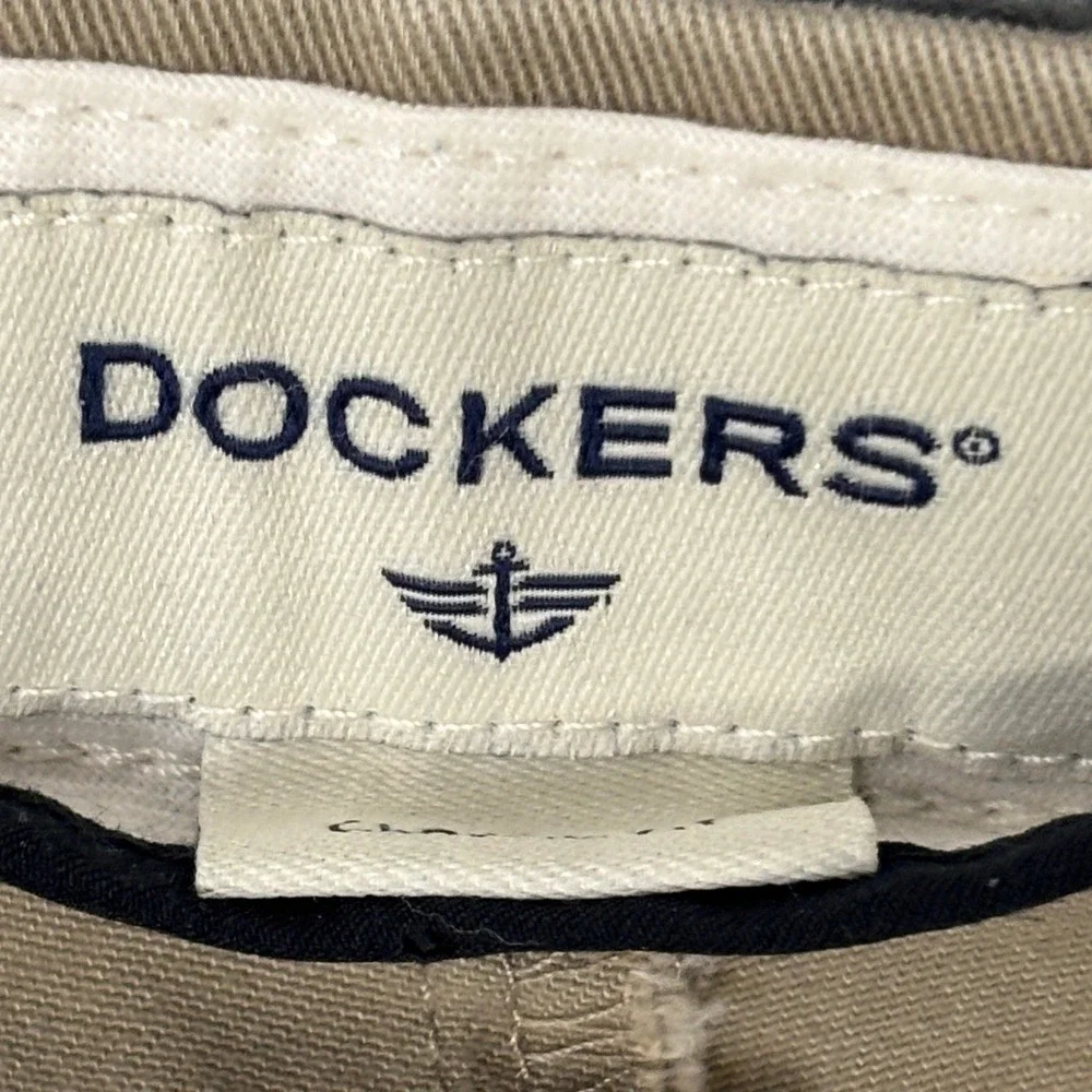 Dockers pleated trousers