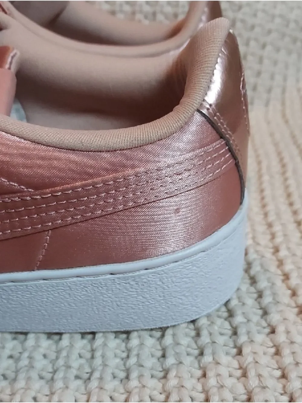 Puma women vikky