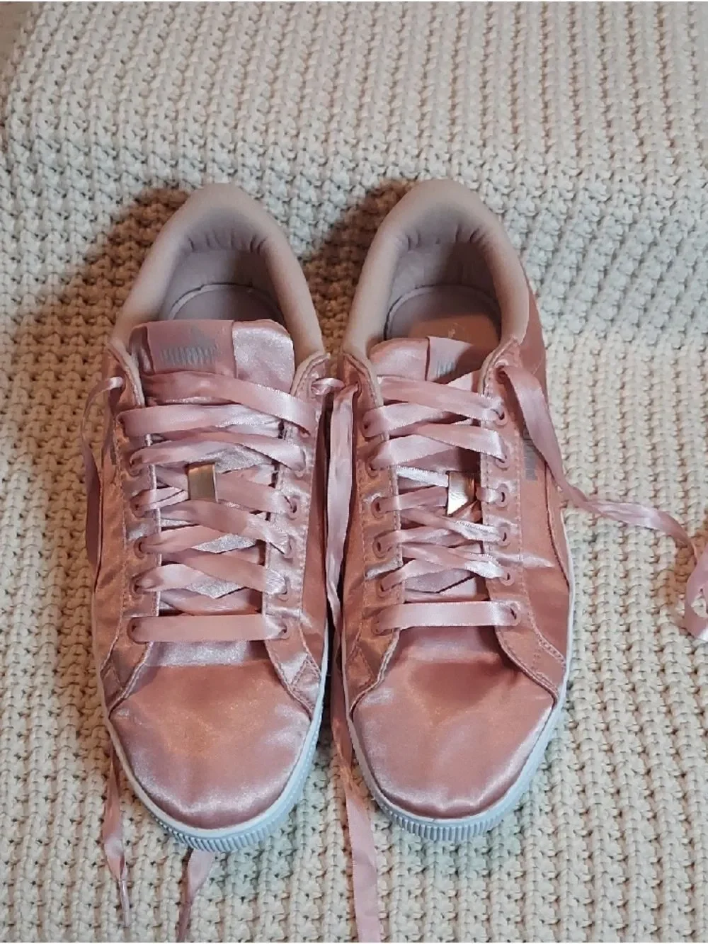 Puma women vikky