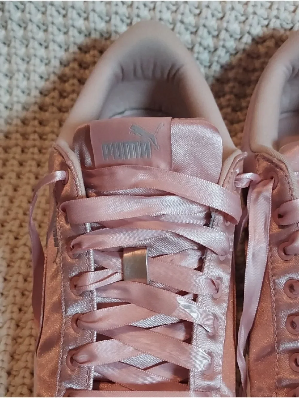 Puma women vikky