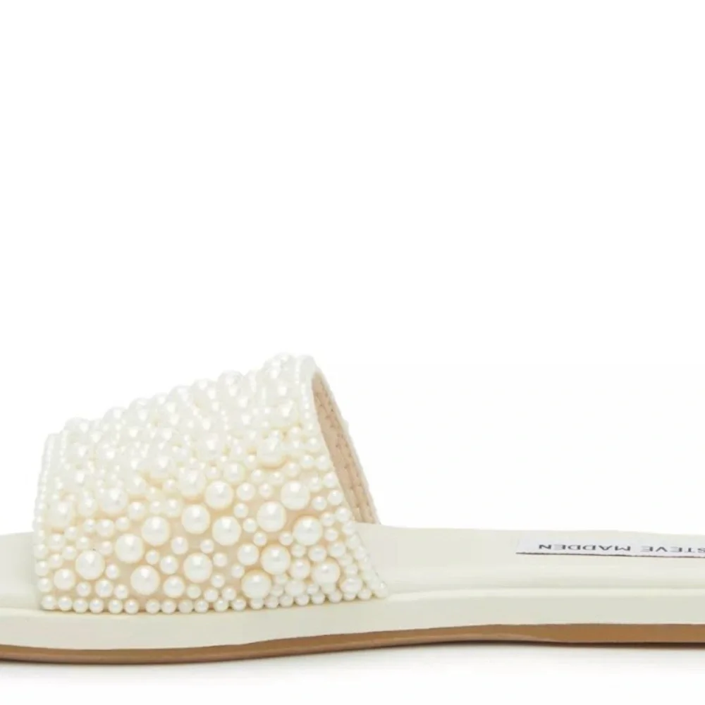 Steve Madden pearl beaded