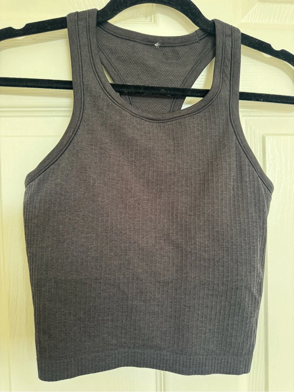 lululemon athletica item still