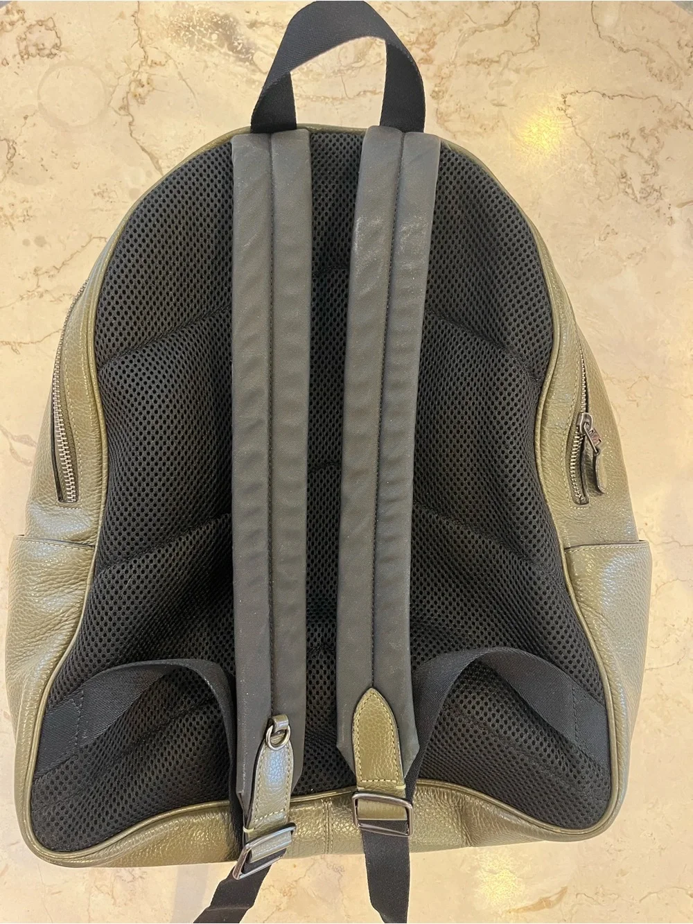 Coach fits 13