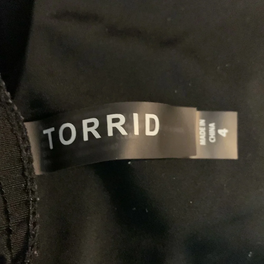 torrid sleek one