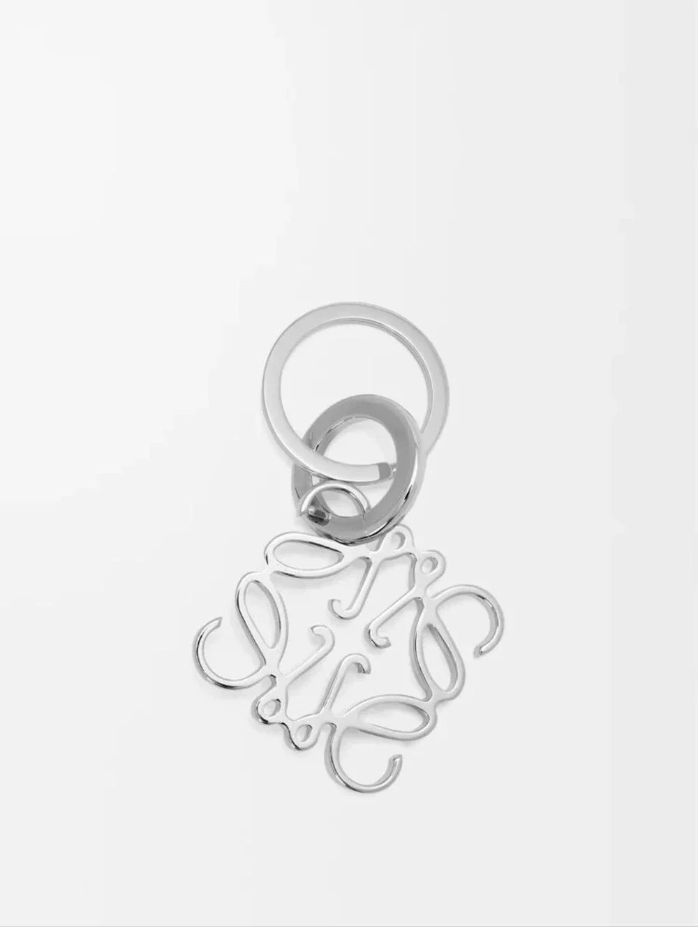 Loewe anagram keyring