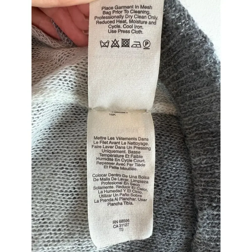 DKNY Pure size shoulders