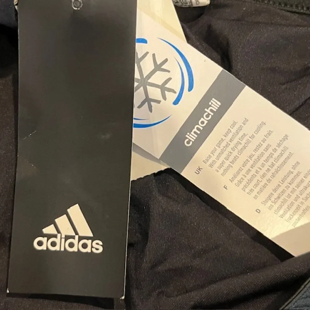 adidas nwt corechill
