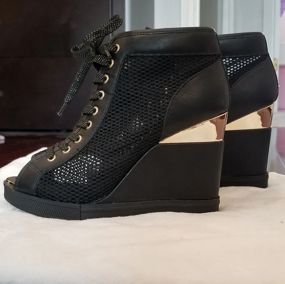 Aldo new never