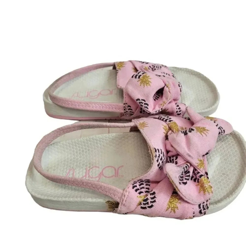 Sugar pineapple knot