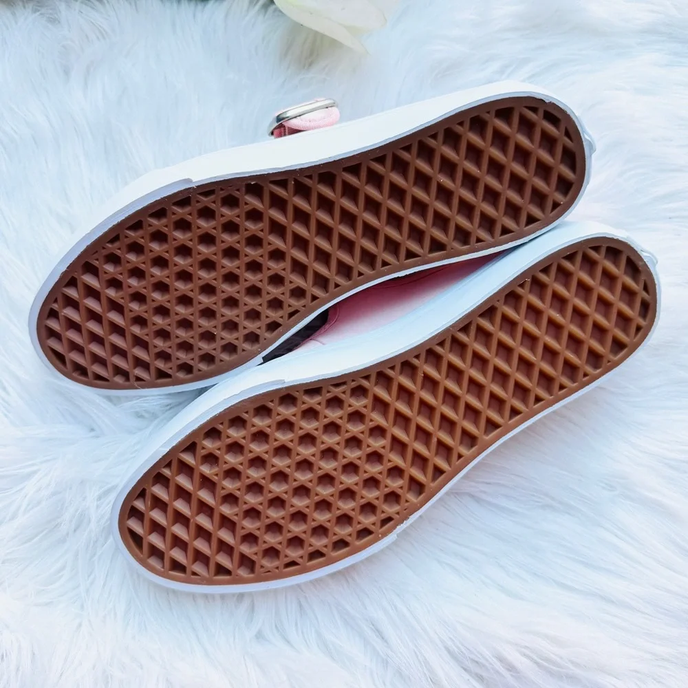 NEW | Vans Mary Jane Style 93 Sneakers
