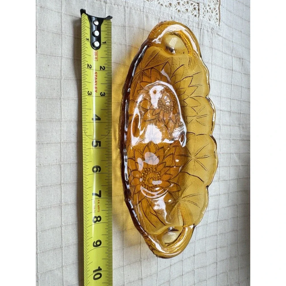 Unmarked glass 10 decorative