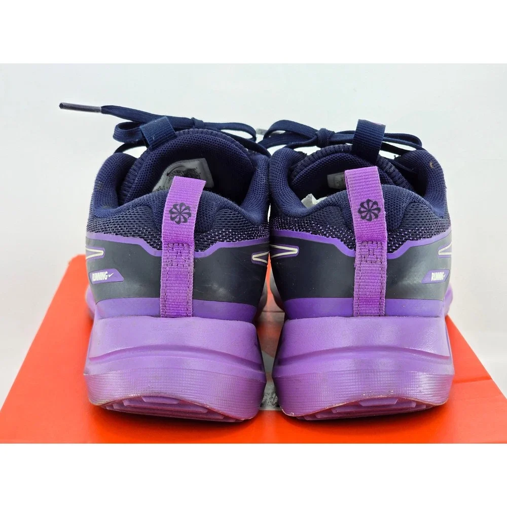 Nike qty cosmic
