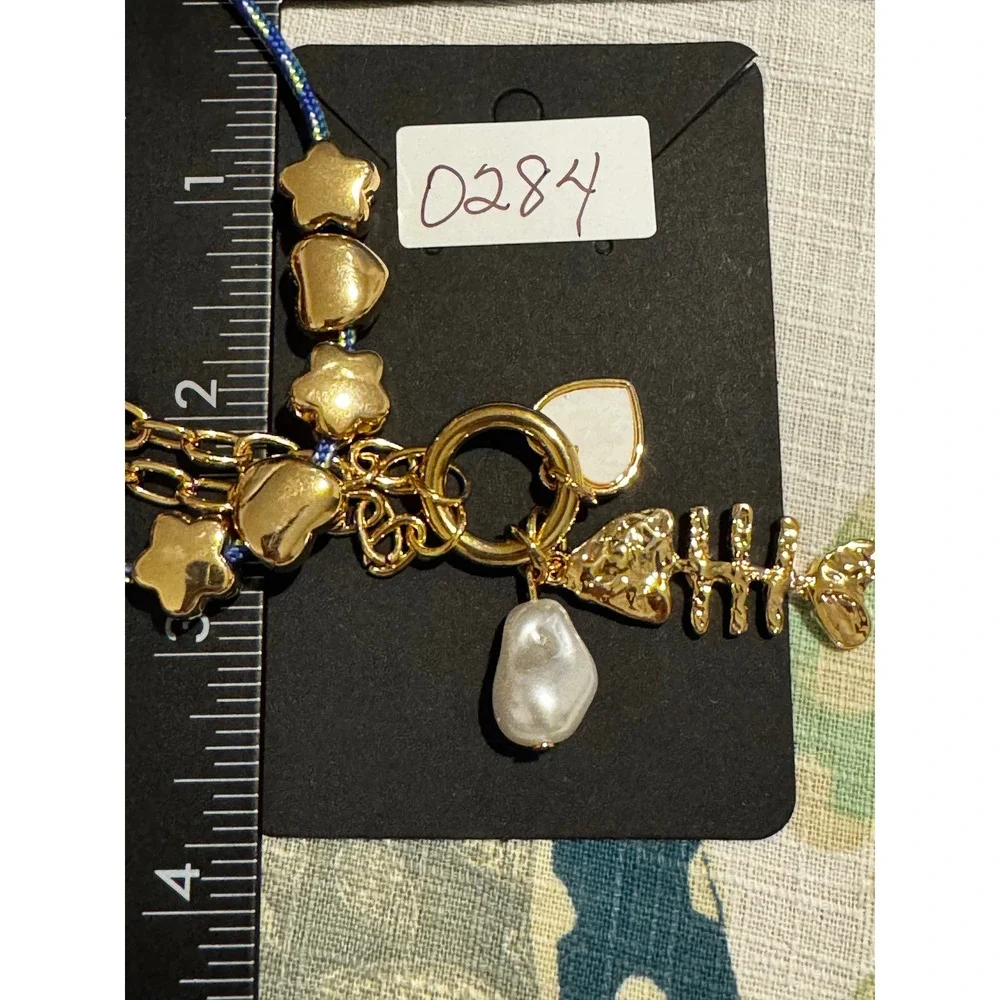 N/A gold tone