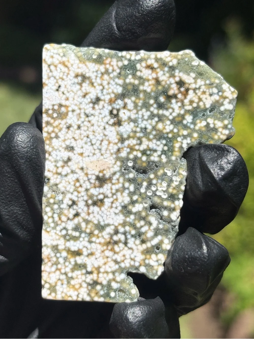 N/A cracks crystal