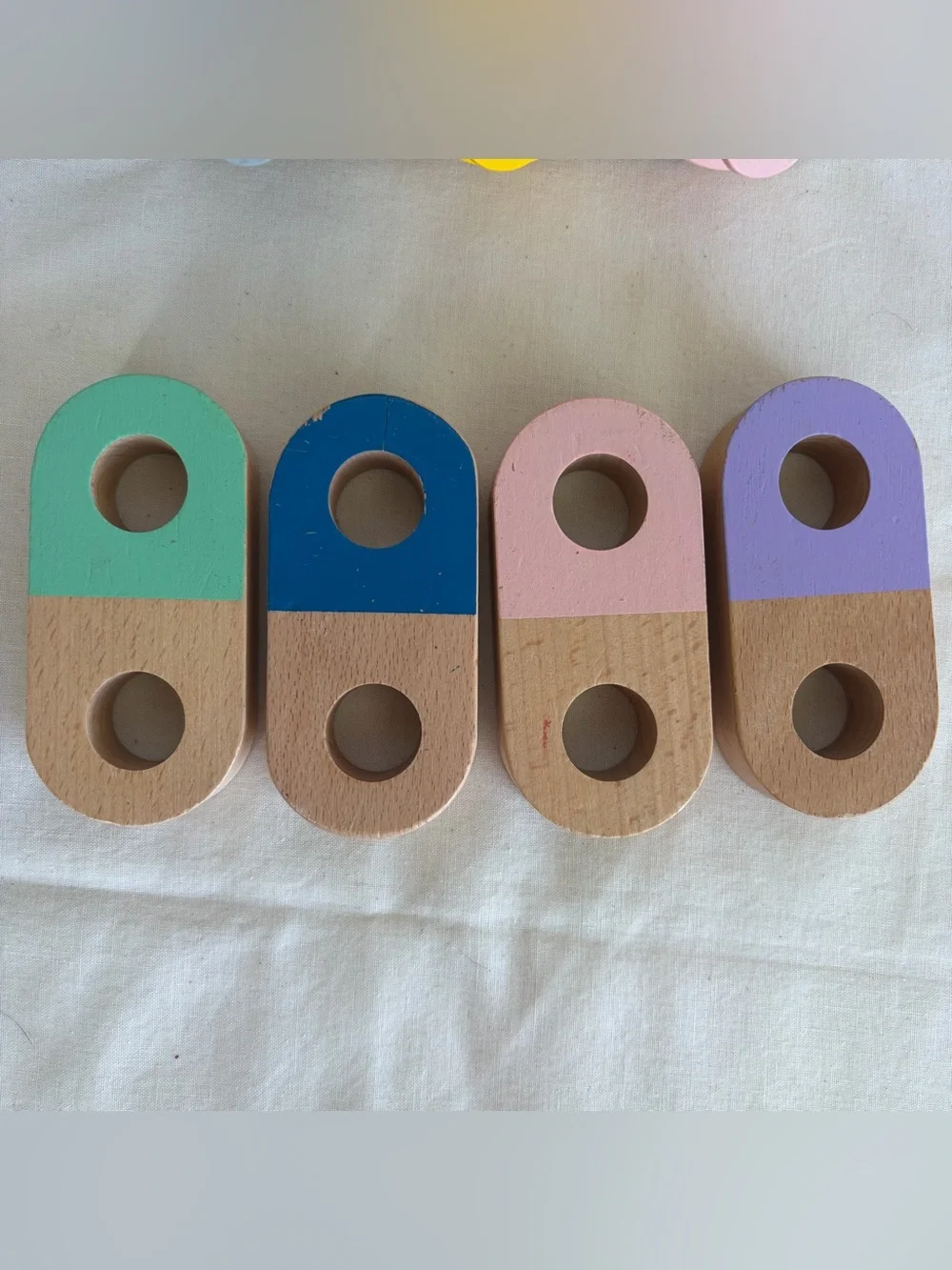 Kiwico has stacking