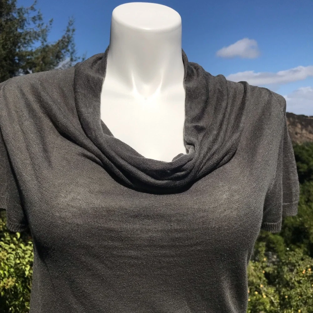 Karen Kane lightweight short