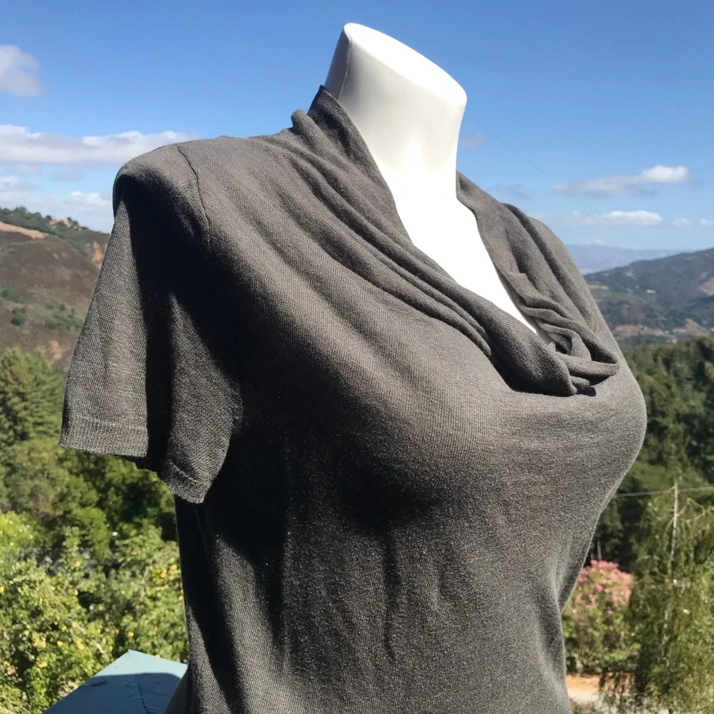 Karen Kane lightweight short