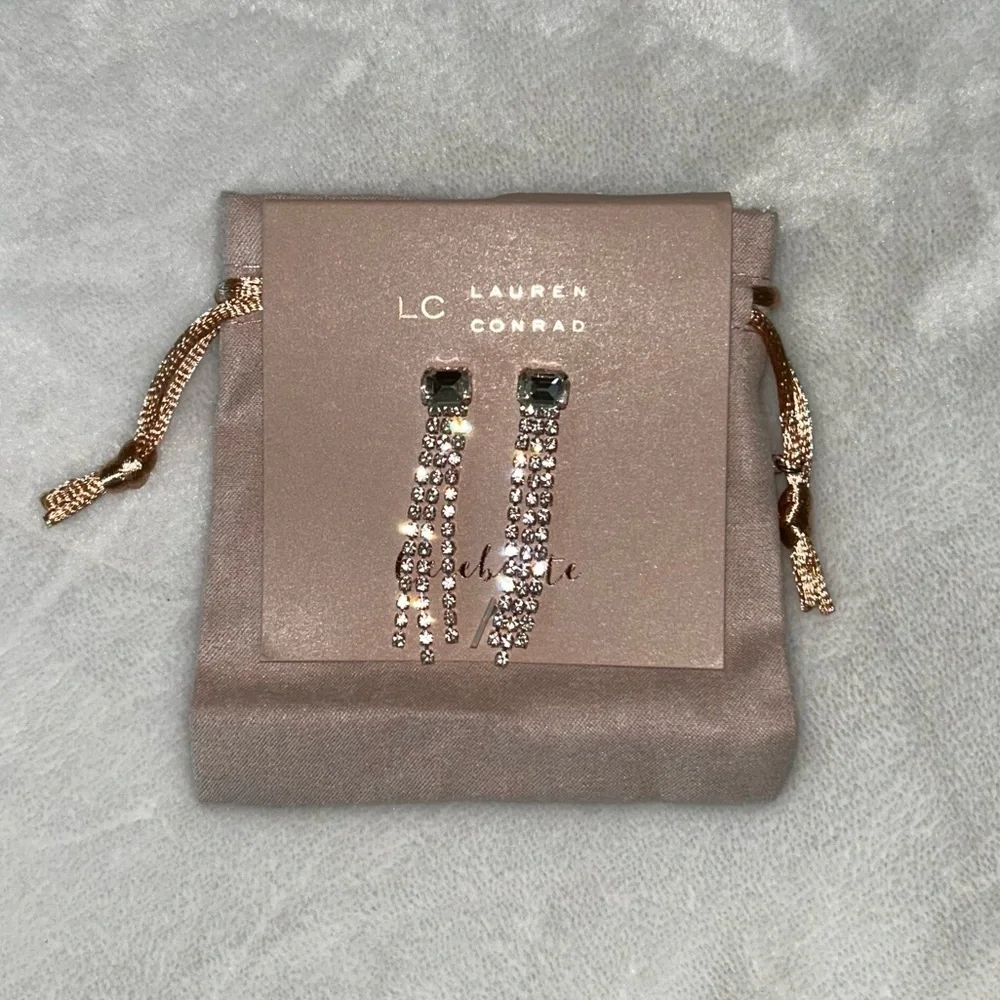 LC Lauren Conrad chic dangle