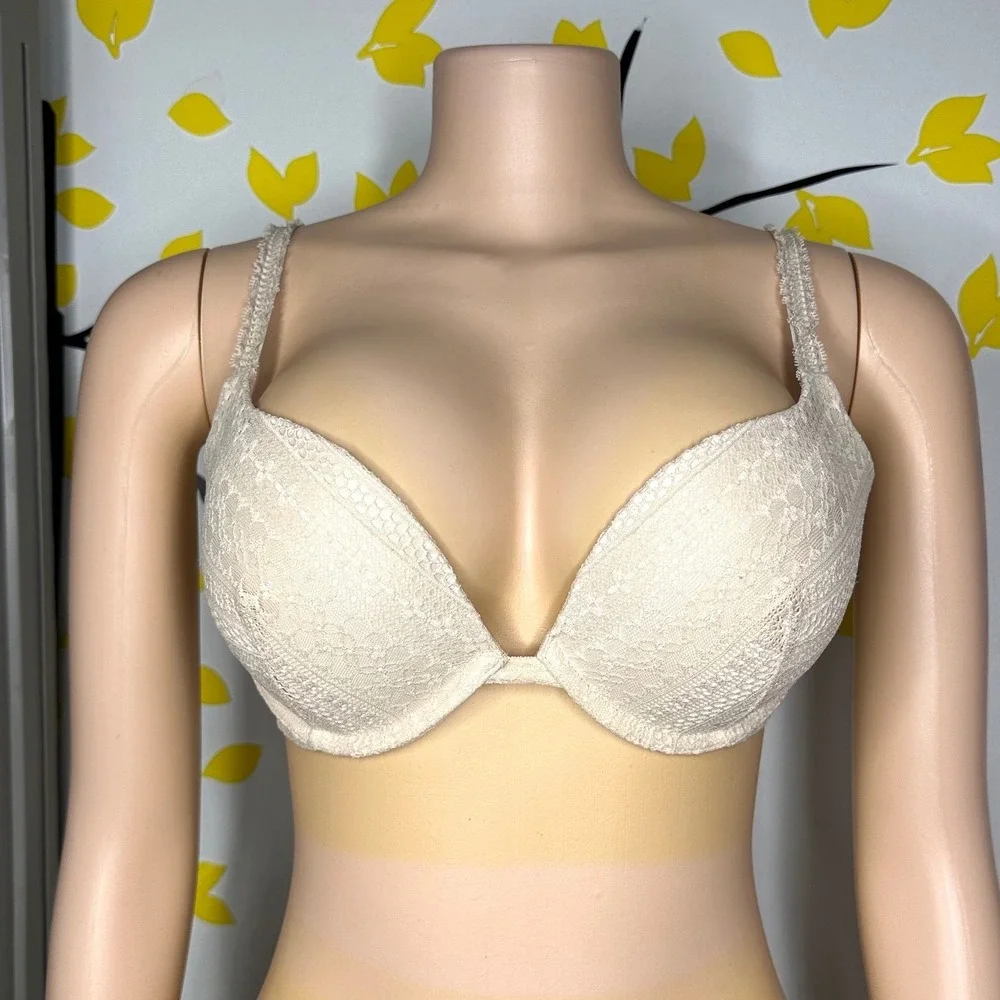 Victorias Secret preowned victoria
