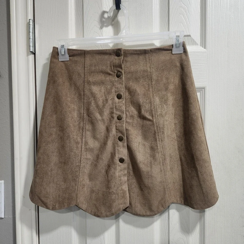 Blue Rain Faux Suede‎ Skirt Small Brown A-Line Scalloped Hem Button Front