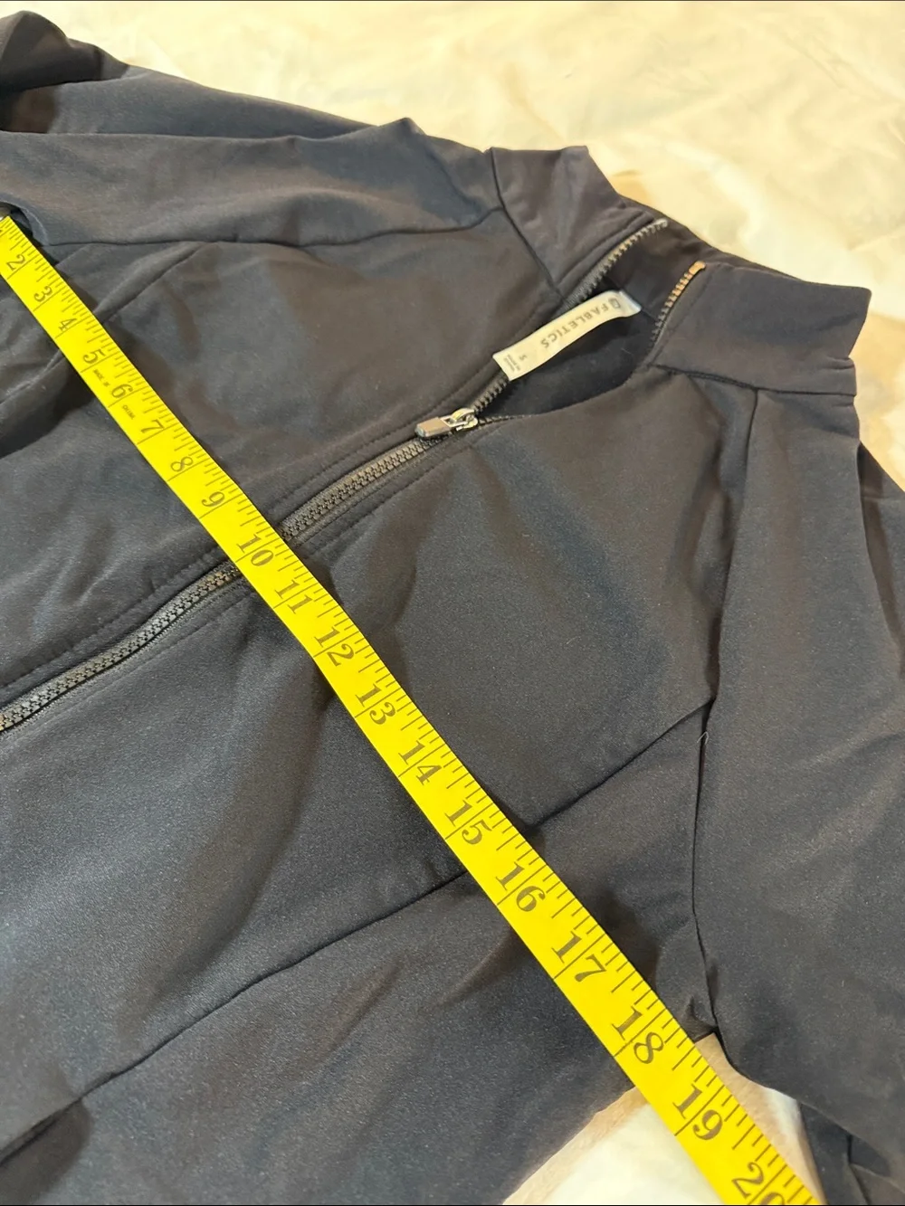 Fabletics streamlined black