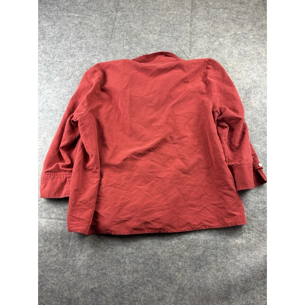 Liz Claiborne liz claiborne