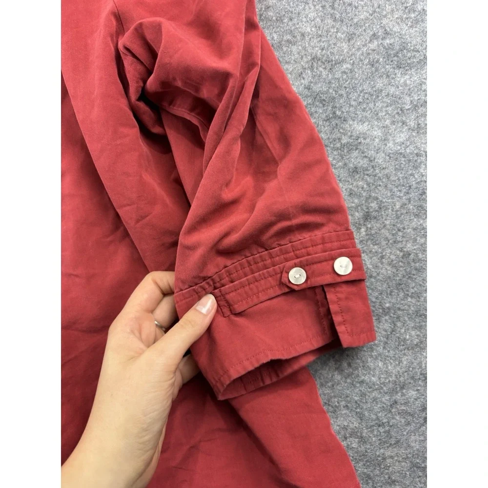 Liz Claiborne liz claiborne